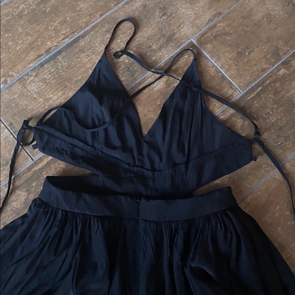 Mustard Seed Black Maxi Dress. Backless with halter tie top. NWT. - Picture 4 of 6